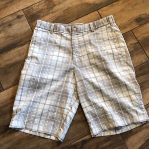 Nike golf shorts